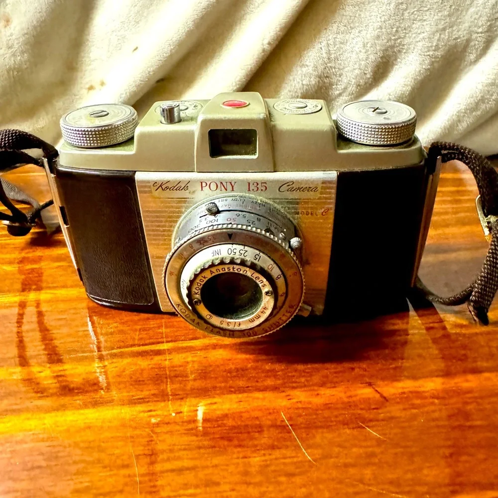 Vintage 35mm Film Camera Kodak Pony 135 Model C